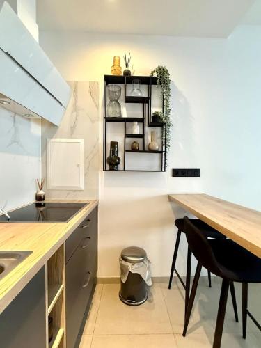 Lovely and Charming studio in the heart of Liege - total comfort - Location saisonnière - Liège