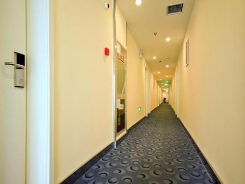 7 Days Inn Xi'an Medical School of Jiaotong University Weiyi Street Metro Station in Xiao Zhai