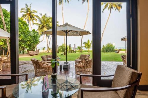 Shinagawa Beach Resort in Hikkaduwa