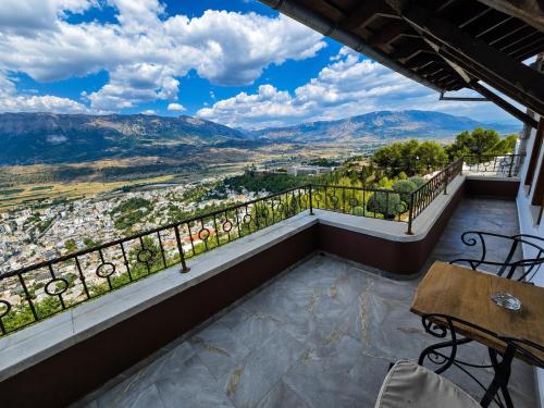 KERCULLA Resort in Gjirokaster