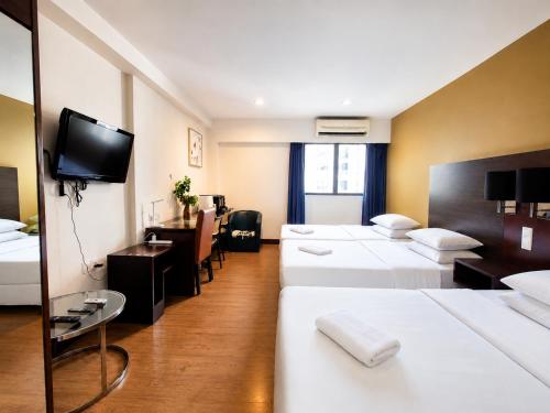 Cozy Studio at SCSP Suites Room Type - Large Double Room