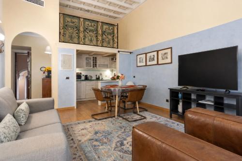 Splendid Home Pantheon 2
