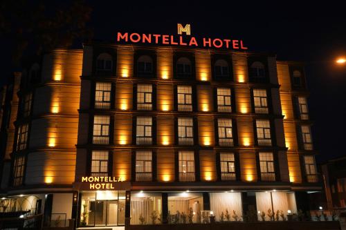 MONTELLA HOTEl
