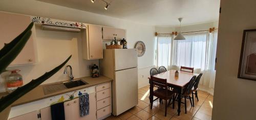 CASA CACTUS - On the Beach in Playa Hermosa
