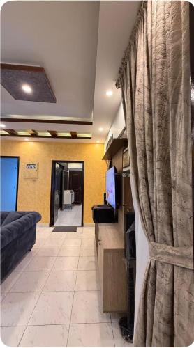 Rex bukhari Apartment - image 5