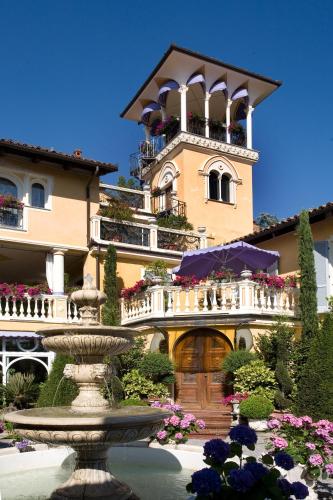 Villa Althea – Mango, NY