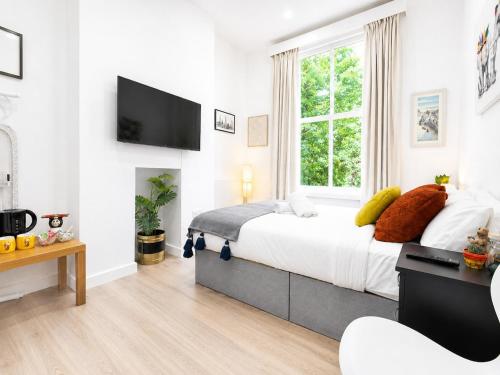 Boutique Double Room And Bath In Earls Court