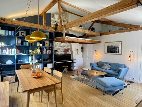 Beautiful Apartment in Paris Center