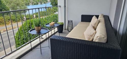 Elegant Apartment with Direct River View, Balcony and Parking in Bernkastel-Kues in Bernkastel-Kues