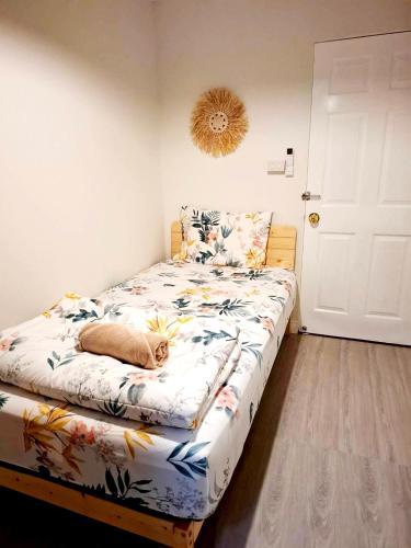 1 twin bed