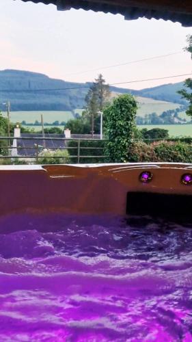 Ballyhoura Glamping in Kilmallock
