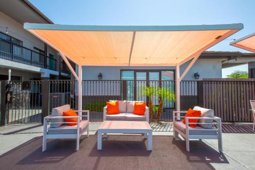 The Hotel Serene Glendale Peoria, Surestay Collection by BW in 北格倫代爾