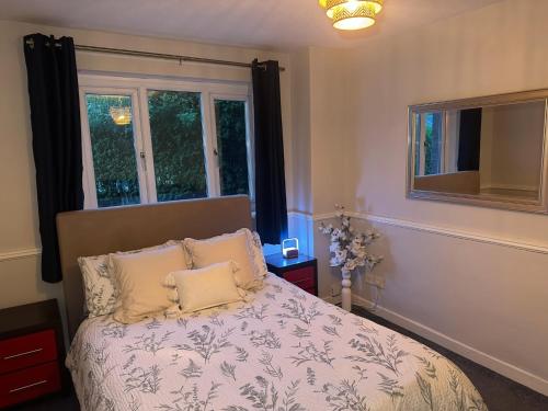 Cosy flat 27 Jerviston court Motherwell