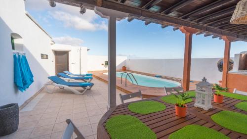 設施, Villa with amazing views, jacuzzi and private pool in 聖巴多羅梅