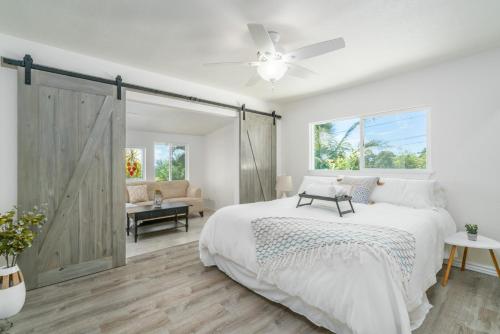 Akaka Falls 6BR Ocean View Retreat with Hot Tub in Honomu (HI)
