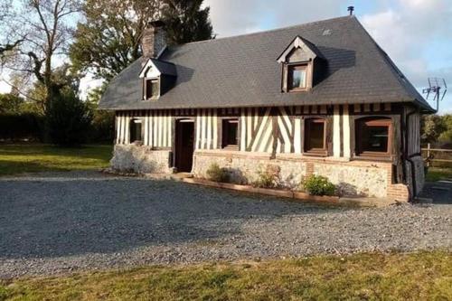 Maison charmante au Theil-en-Auge gîte à louer Le Theil-en-Auge