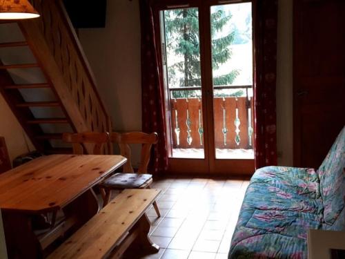 Charmant T2 avec Mezzanine, Balcon et Garage à 600m de la Télécabine du Linga - 5 Pers. - FR-1-676-39