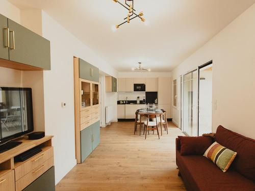 Appartement moderne - 4 pers - Saint-Lary - FR-1-883-26