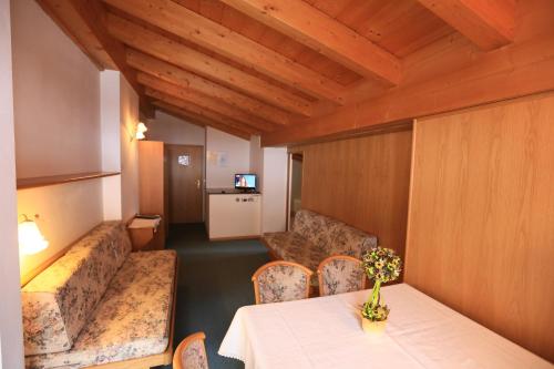 Appartamenti Arnica Appartamenti Arnica