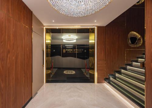 A szálláshely kívülről, 10 Park Street Hotel & Banquets in Gorakhpur