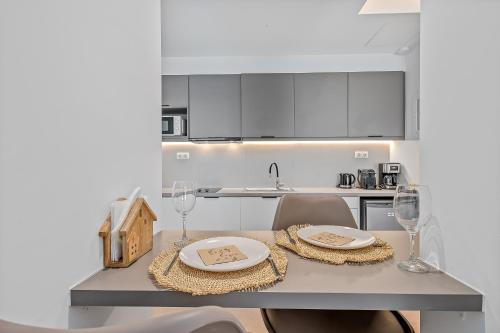 Athens Theatrou Apartments