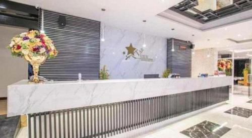STARVIEW HOTEL AND RESORT in Cavite