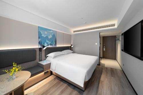Echarm Hotel Shenzhen Convention and Exhibition Centre Huaqiangbei Metro Station Branch - image 3