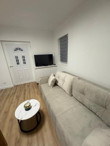 Apartman Jaz Lastva Grbaljska in Glavati