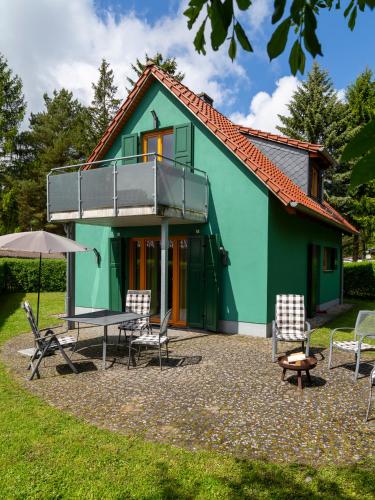 Ferienhauser am See in Mustin