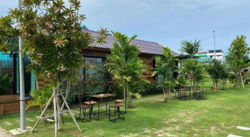 This Phe Resort in Phe