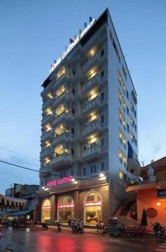 洪聪酒店 (Hung Cuong Hotel) in 朱笃(安江)