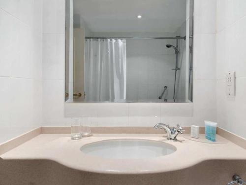 Bromsgrove Hotel and Spa - image 11