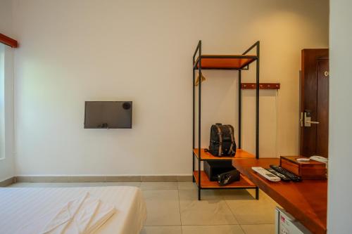 Onederz Kampot Room Type - Double Room with Pool View