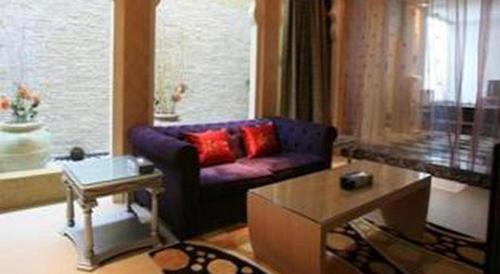 Her Home Spa Motel in Xinying District