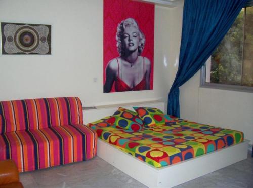 Studio Meublé Elysée - image 3