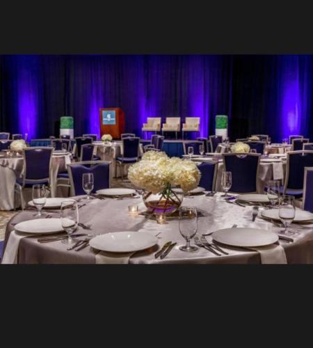 Courtland Grand Hotel-lovers luxury - image 5