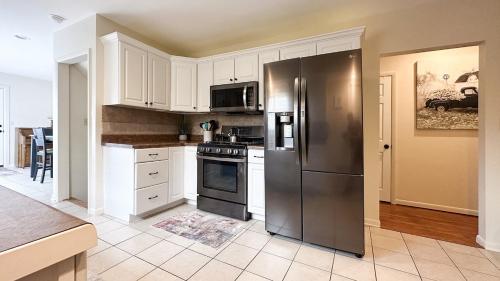 Private Suite in North Canton in نورث كانتون