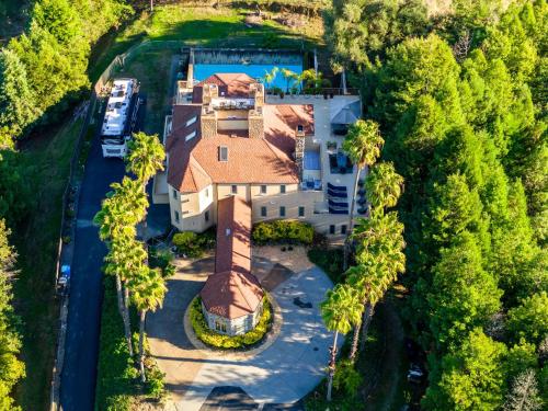 Bella Villa Messina – Healdsburg, CA