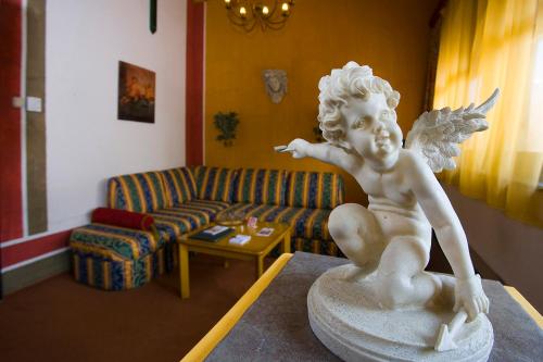 Janus Boutique Hotel & Spa - image 6