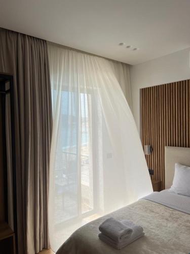 Habitación, familiar, vistas al mar, balcón