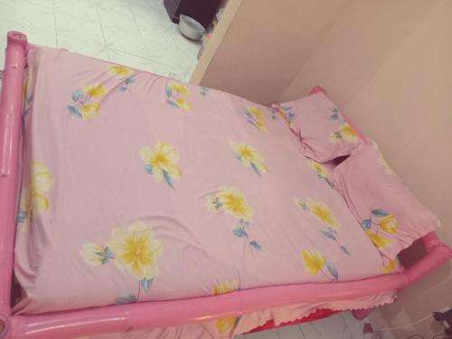 Bed and breakfast, diner available in Yundum