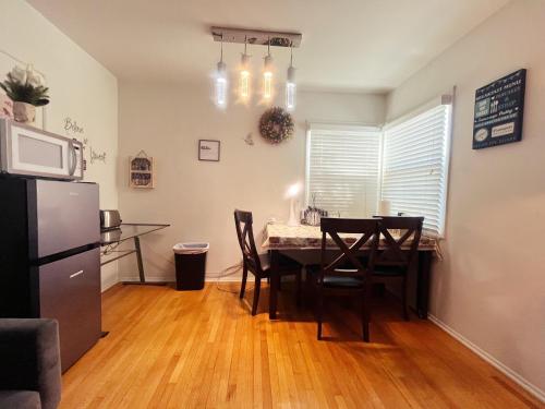 Konyha, Cozy Beautiful Private Home in Prime Location in Glendora