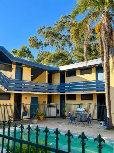 Pathfinder Motel - Melbourne Pathfinder Motel - Melbourne
