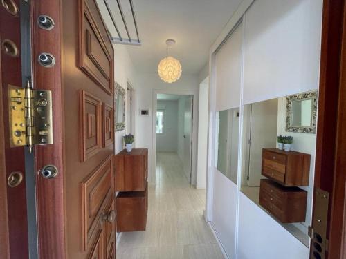 Ground-floor apartment with garden and pool- Benalmádena