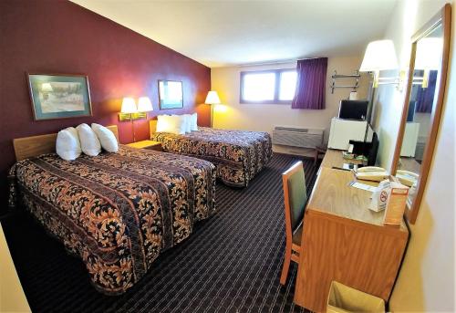 Red Carpet Inn - Windom