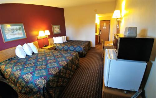 Red Carpet Inn - Windom