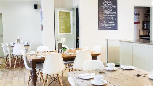 Brooks Guesthouse Bristol - image 11