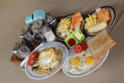 餐飲選擇, Surya Homestay in 塔巴南