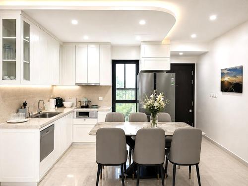 Nanahousing-Vinhomes Dcapital near Korean Town & Chinese Area