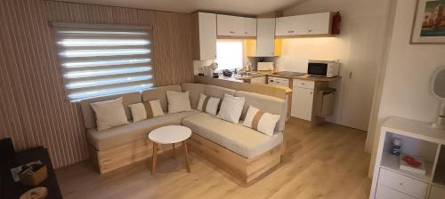 Mobile-home tout confort 800m de la plage